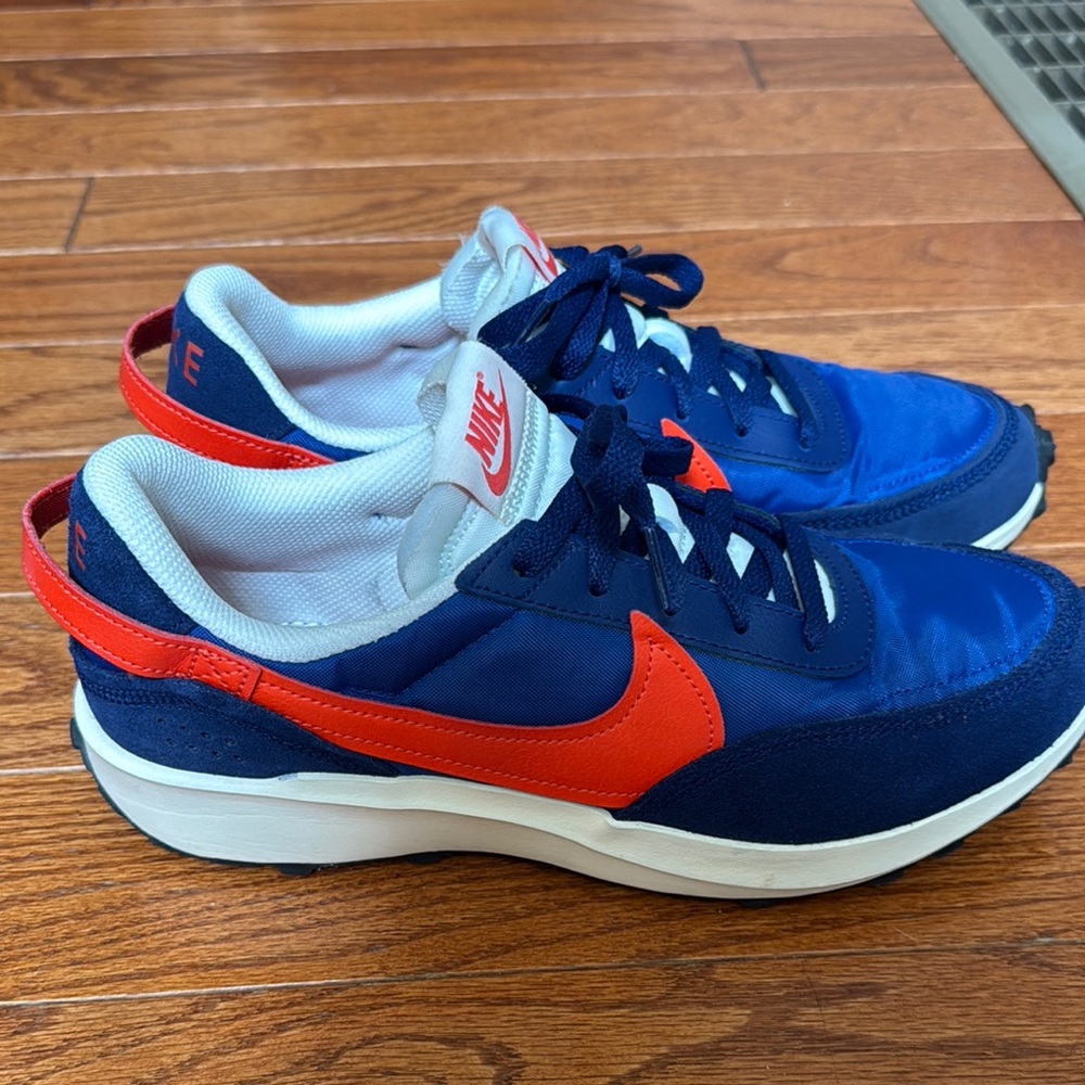 Nike Waffle Debut Blue and Red Sneakers with Foam Cushioning